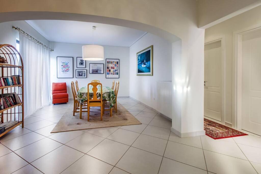 Spacious Apartment In Glyfada Close To The Sea Atény Exteriér fotografie