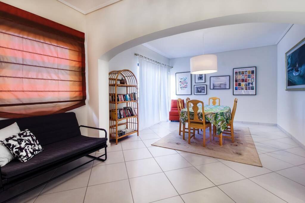 Spacious Apartment In Glyfada Close To The Sea Atény Exteriér fotografie